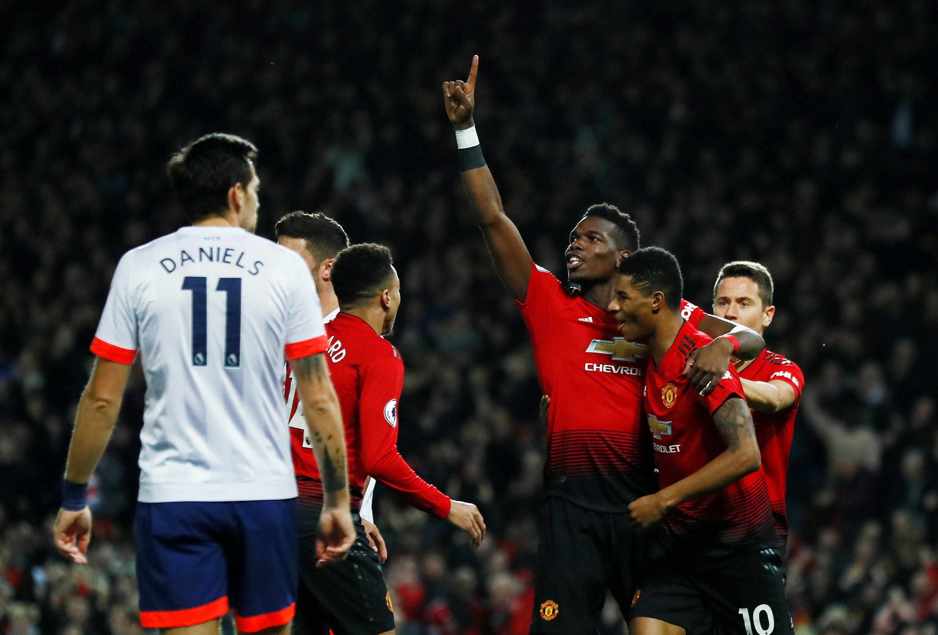 赞助合作以 赞助合作以